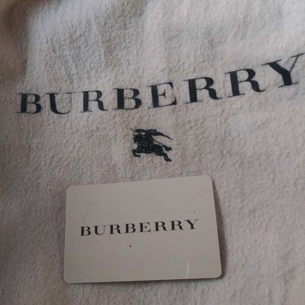Authentic White Quilted Burberry leather - image 4