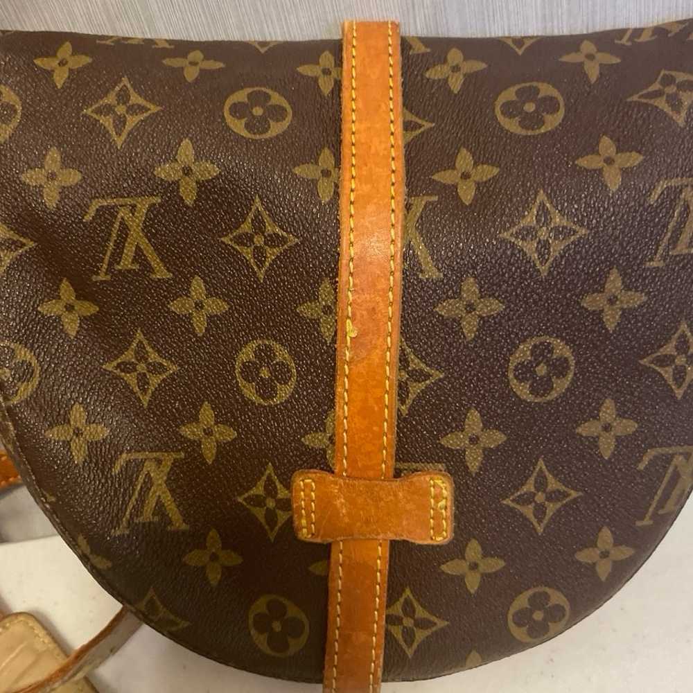 Louis Vuitton Chantilly Crossbody Bag - image 10