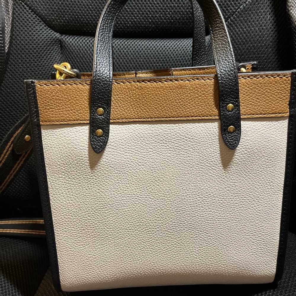 Field Tote 22 In Colorblock With Coach Badge - image 3