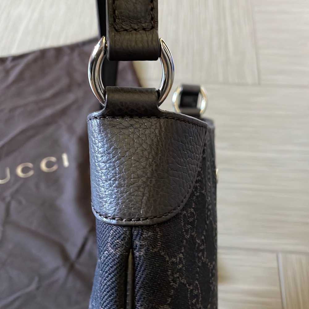 Gucci Chocolate Shoulder bag - image 12