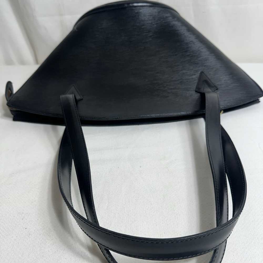 Louis Vuitton Shoulder Bag - image 9