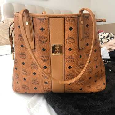 MCM Medium Reversible Liz Tote Shopper Cognac Wit… - image 1