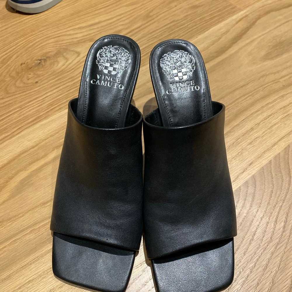 Vince Camuto black sandals like new - image 2