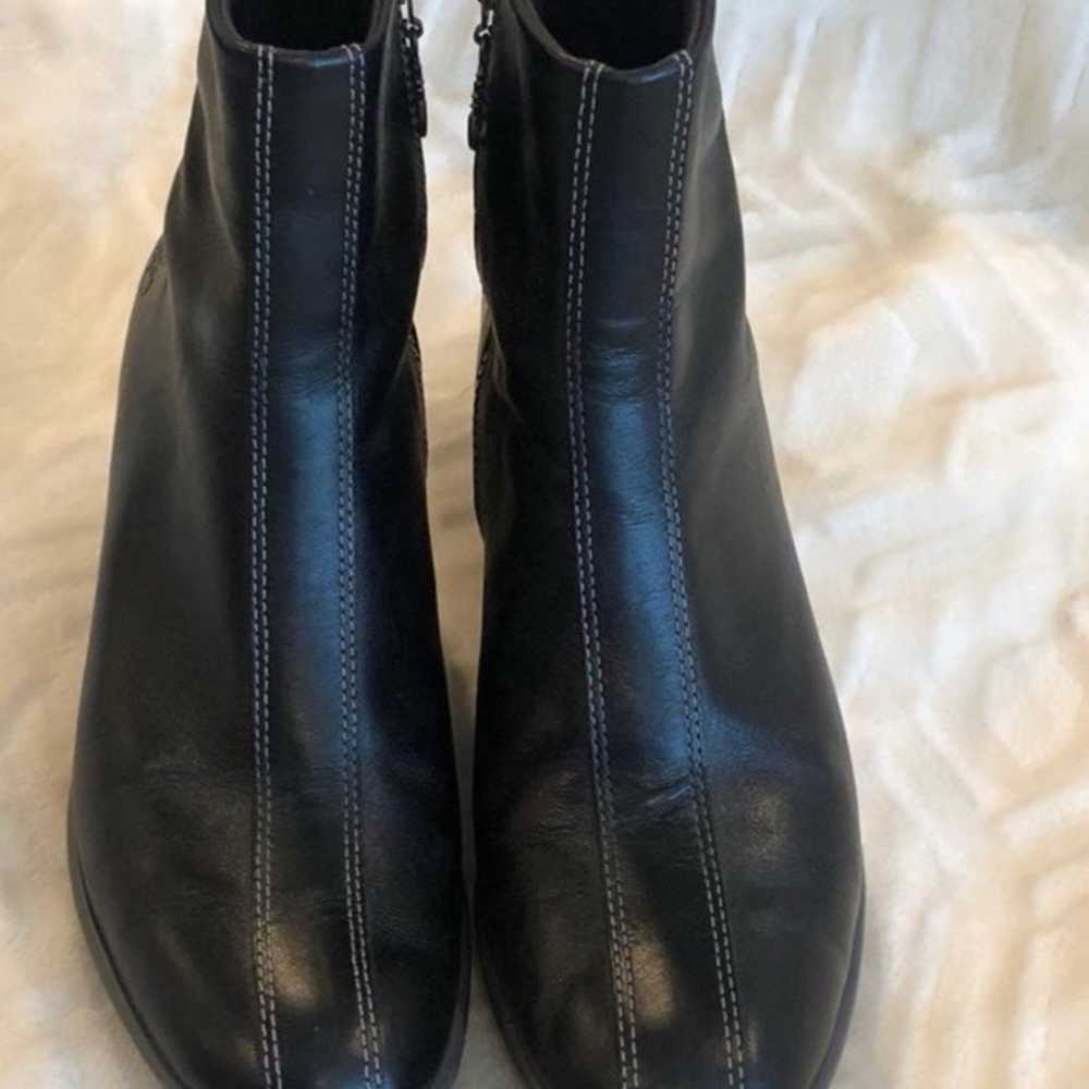 Black Ladies TIMBERLAND Boots- 6M - image 3