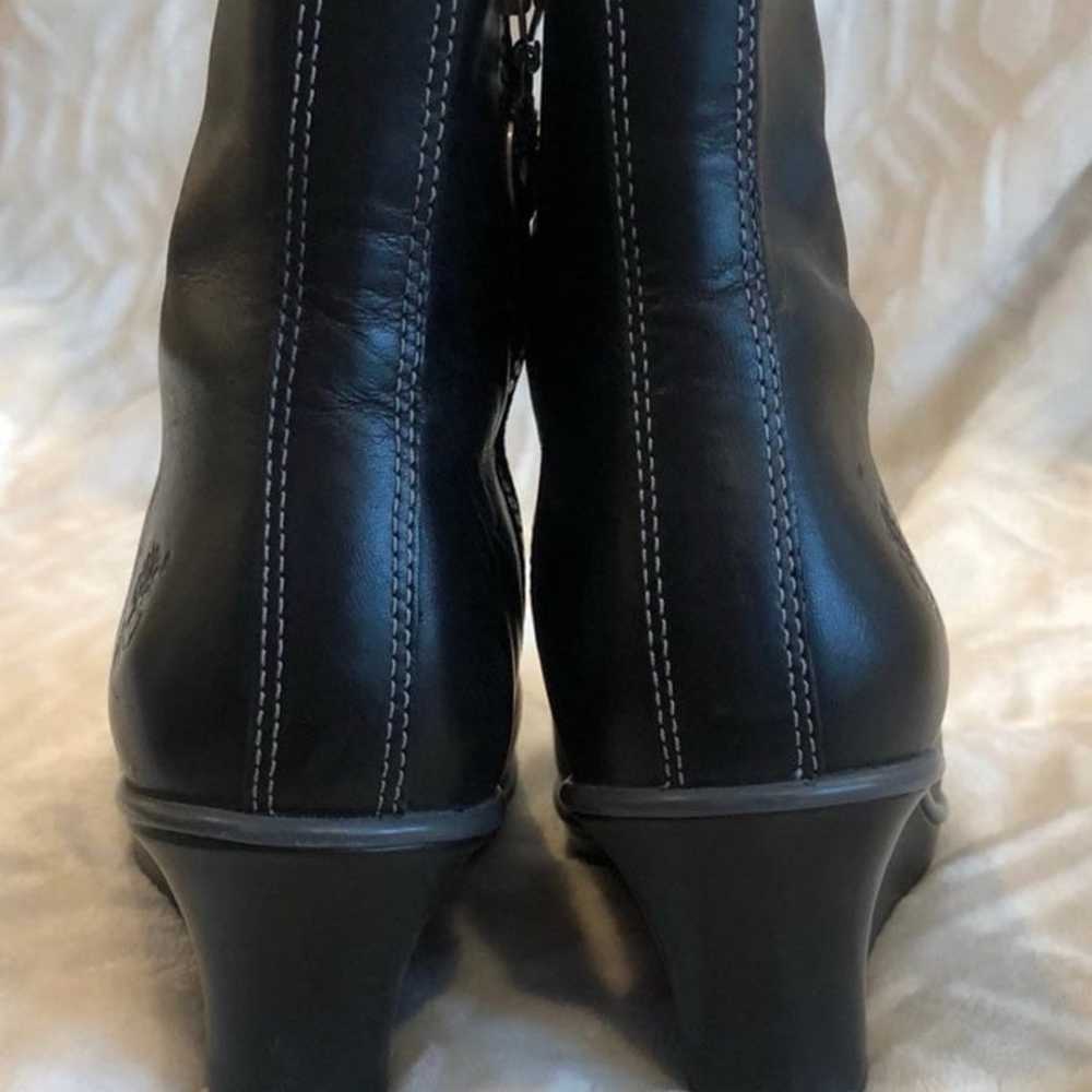 Black Ladies TIMBERLAND Boots- 6M - image 6
