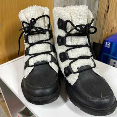 Sorel winter boots women