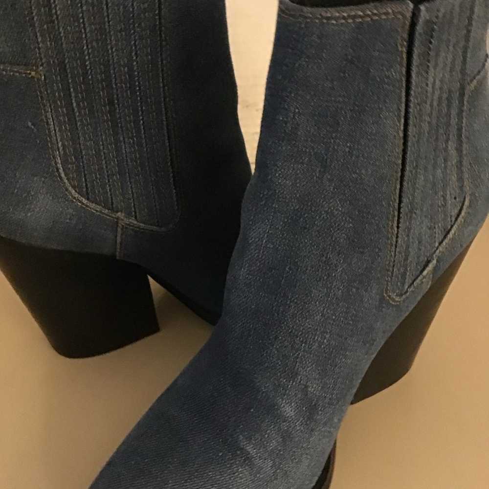 Kendall & Kylie women denim Chelsea boots US  7 E… - image 4