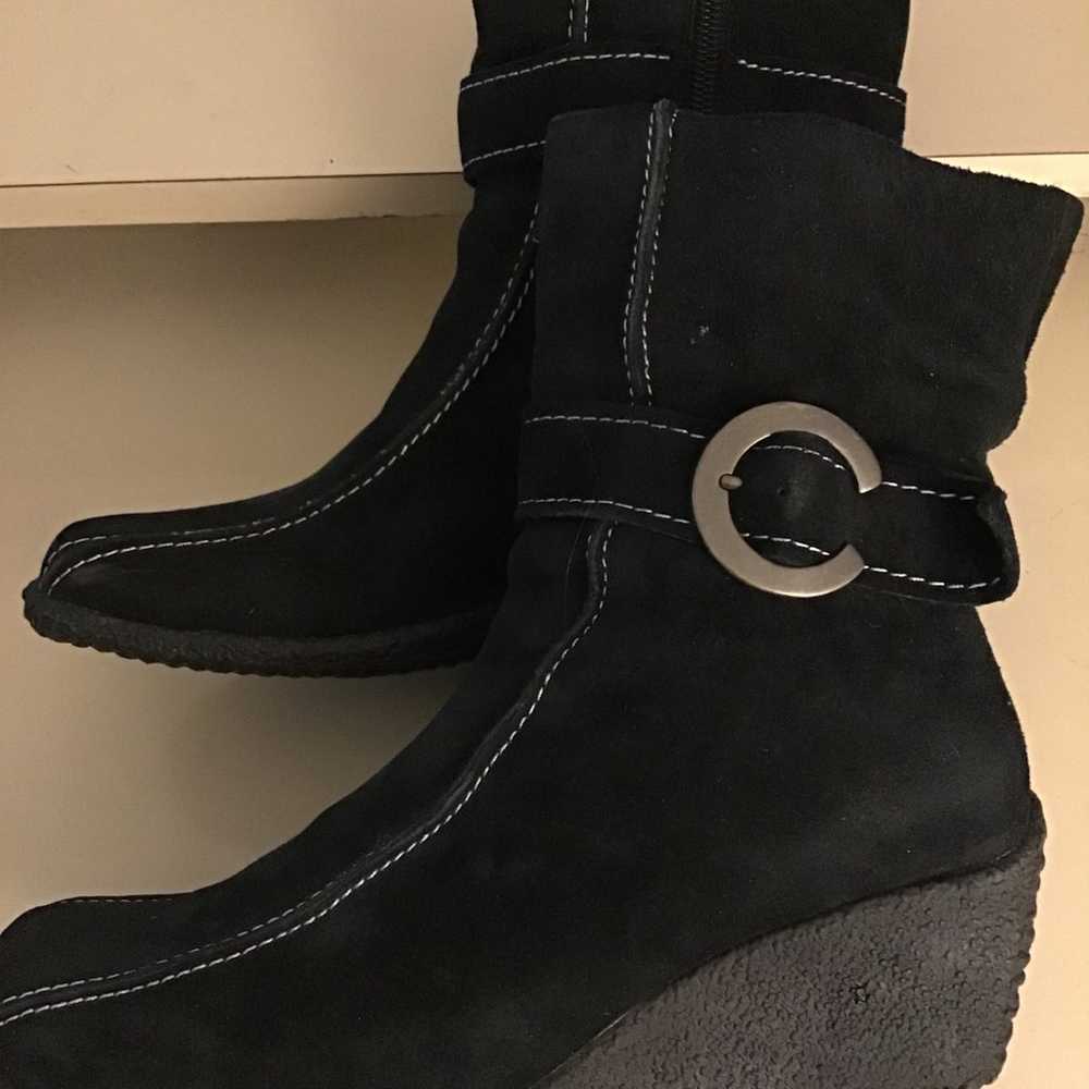 Santana Canada women black suede wedge boots US 6… - image 10