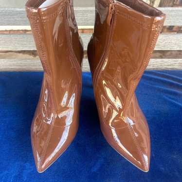 Torrid Caramel Brown Size 9 Patent Leather High He