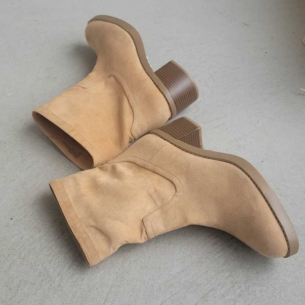NEW! LOFT Faux Suede High Ankle Boots 10. - image 7