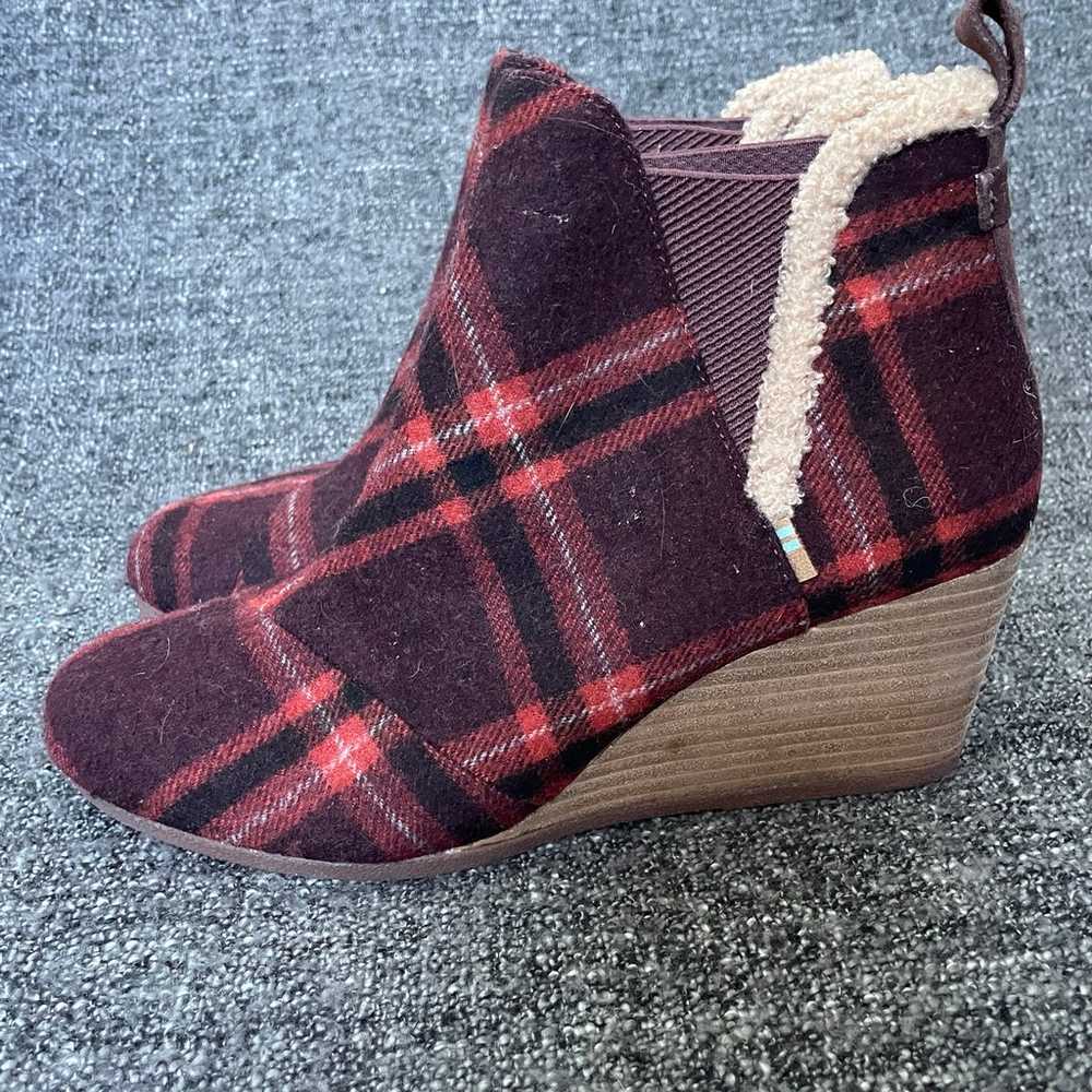 NEW TOMS Kelsey Booties Barn Red Earthy Plaid Wed… - image 10