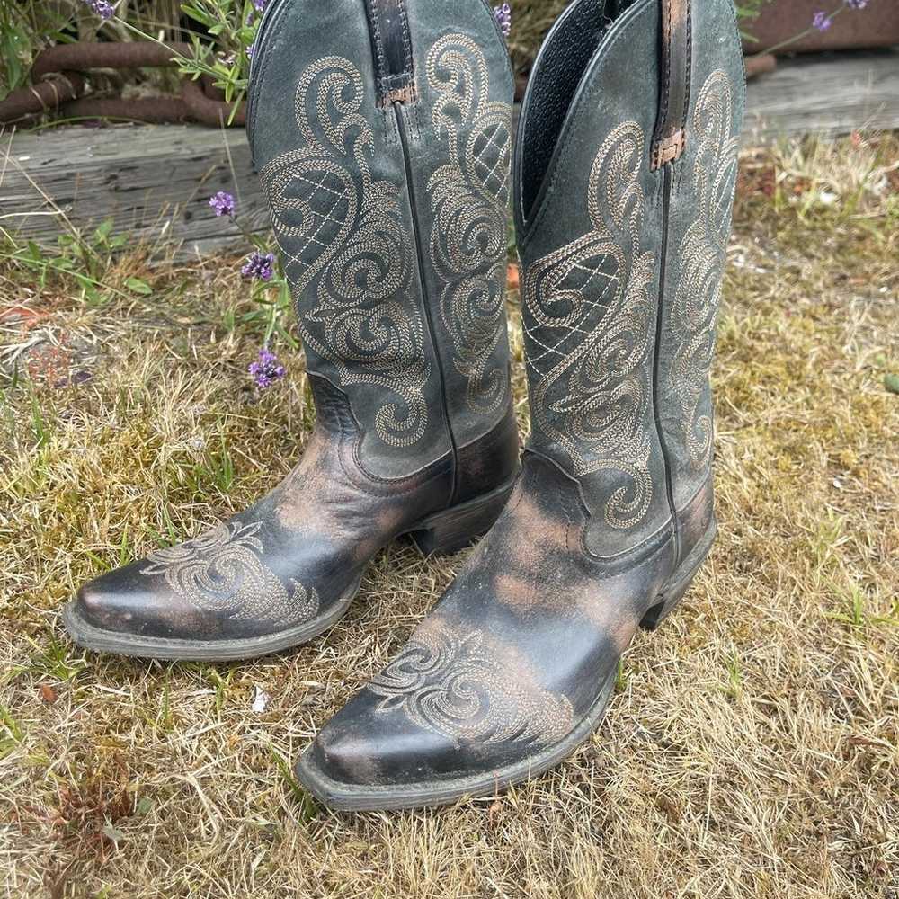 cowgirl boots - image 5