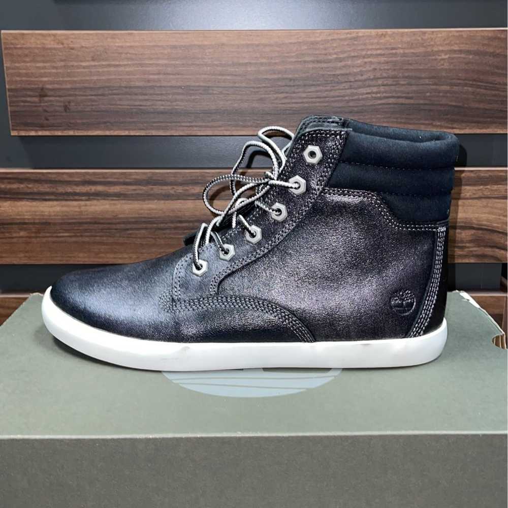 Timberland boots women size 9.5 lace up sneaker - image 2
