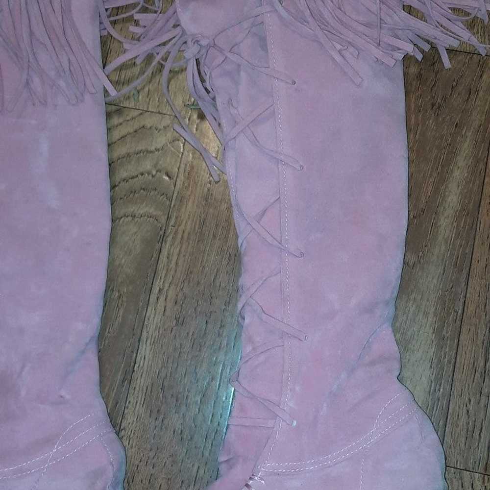 Pink suede knee-high fringe boots - image 2