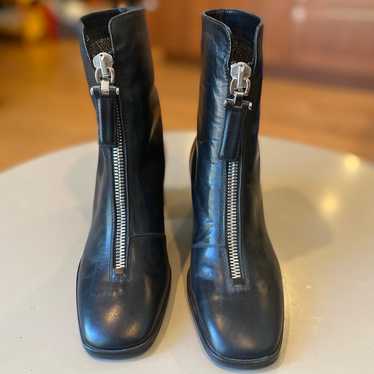 aquatalia boots size 6 - image 1