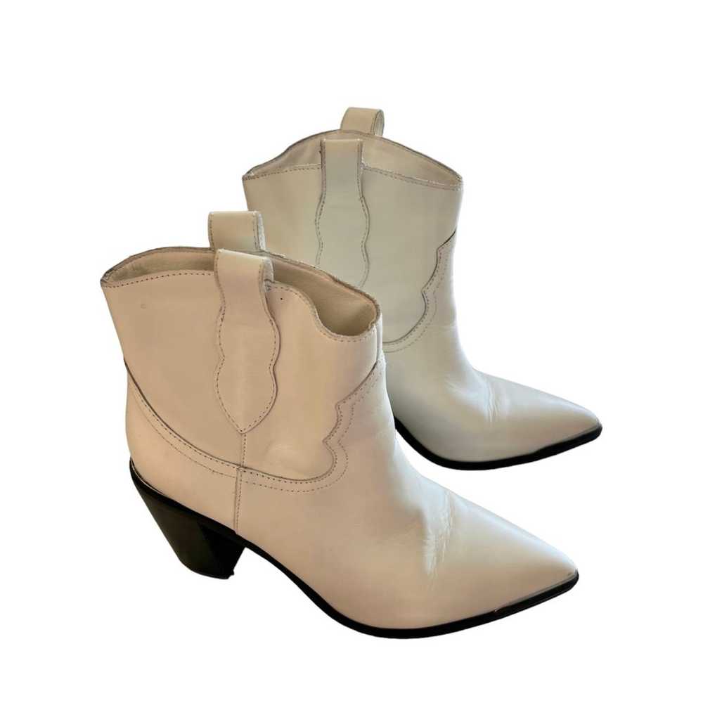 Steve Madden Zora White Leather Ankle Bootie - image 2