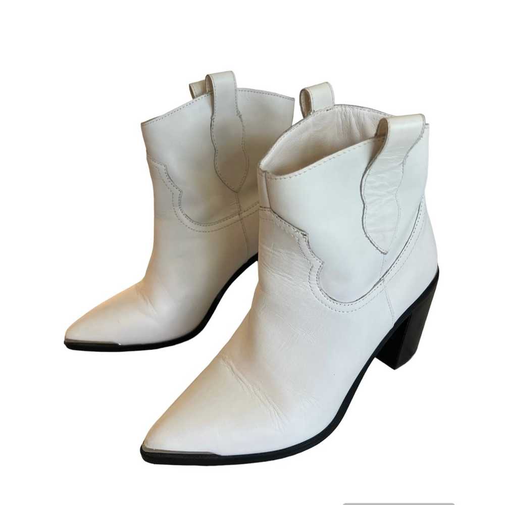 Steve Madden Zora White Leather Ankle Bootie - image 6