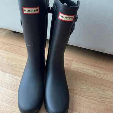 Hunter boots size 8 - image 1