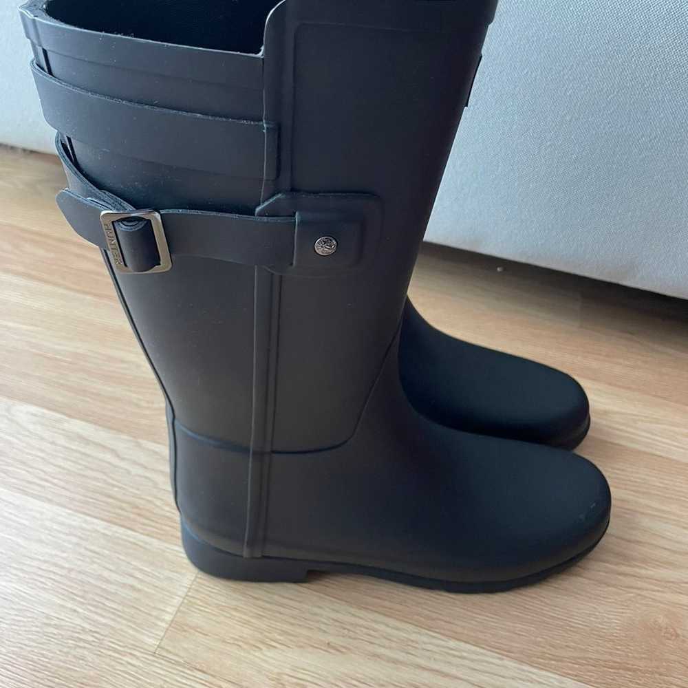 Hunter boots size 8 - image 2