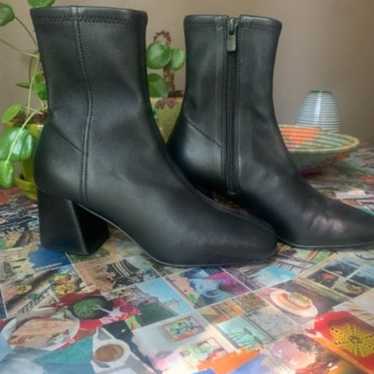 Square toe leather boots- black - image 1