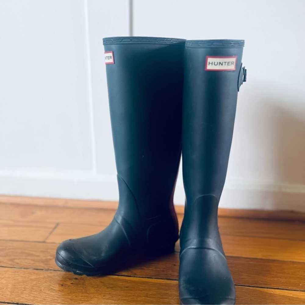Hunter rain boots size 6 - image 4