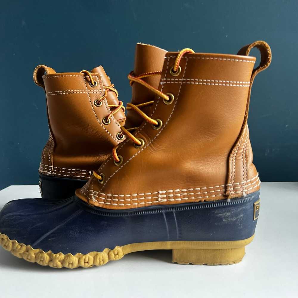 LL BEAN Bean Boots in Navy Blue and Tan Size 8 - image 5