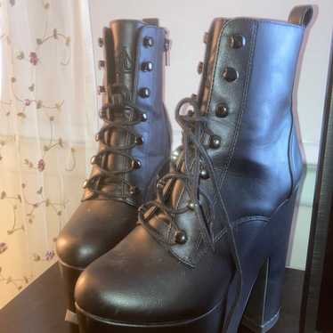 Dolls kill boots - Gem