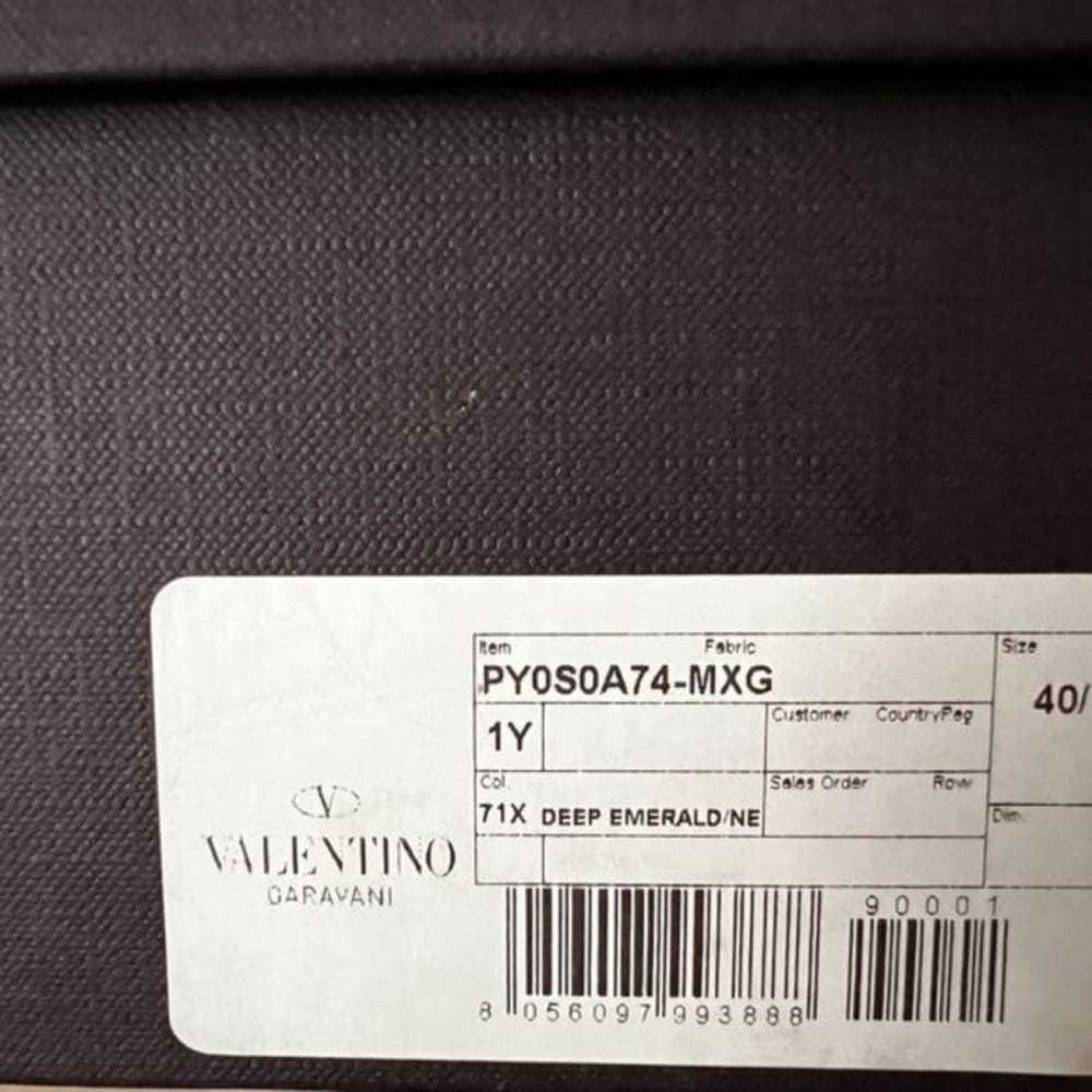 Valentino Garavani Rockstud leather low trainers - image 12
