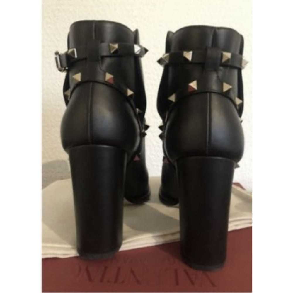 Valentino Garavani Rockstud leather biker boots - image 2