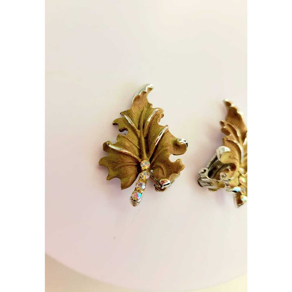 Vintage Vintage BSK Gold Leaf and Rhinestones Cli… - image 4