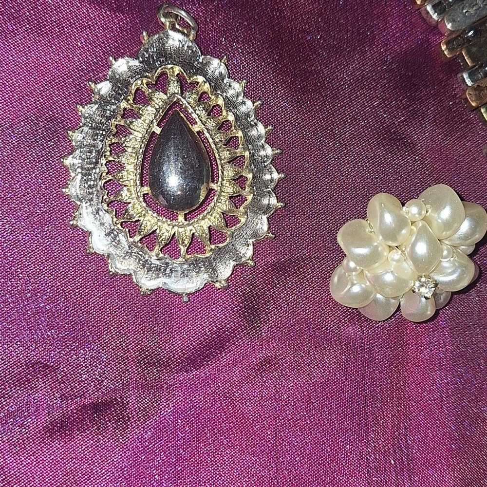 Necklace & Earrings Lot Jewelry vintage Womens - image 3
