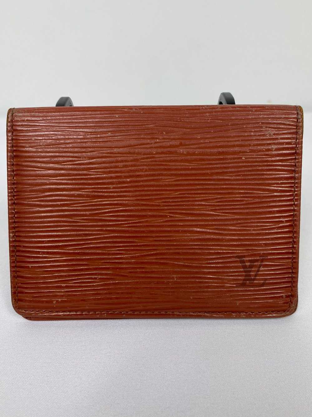 Louis Vuitton EPI Card Holder - image 1