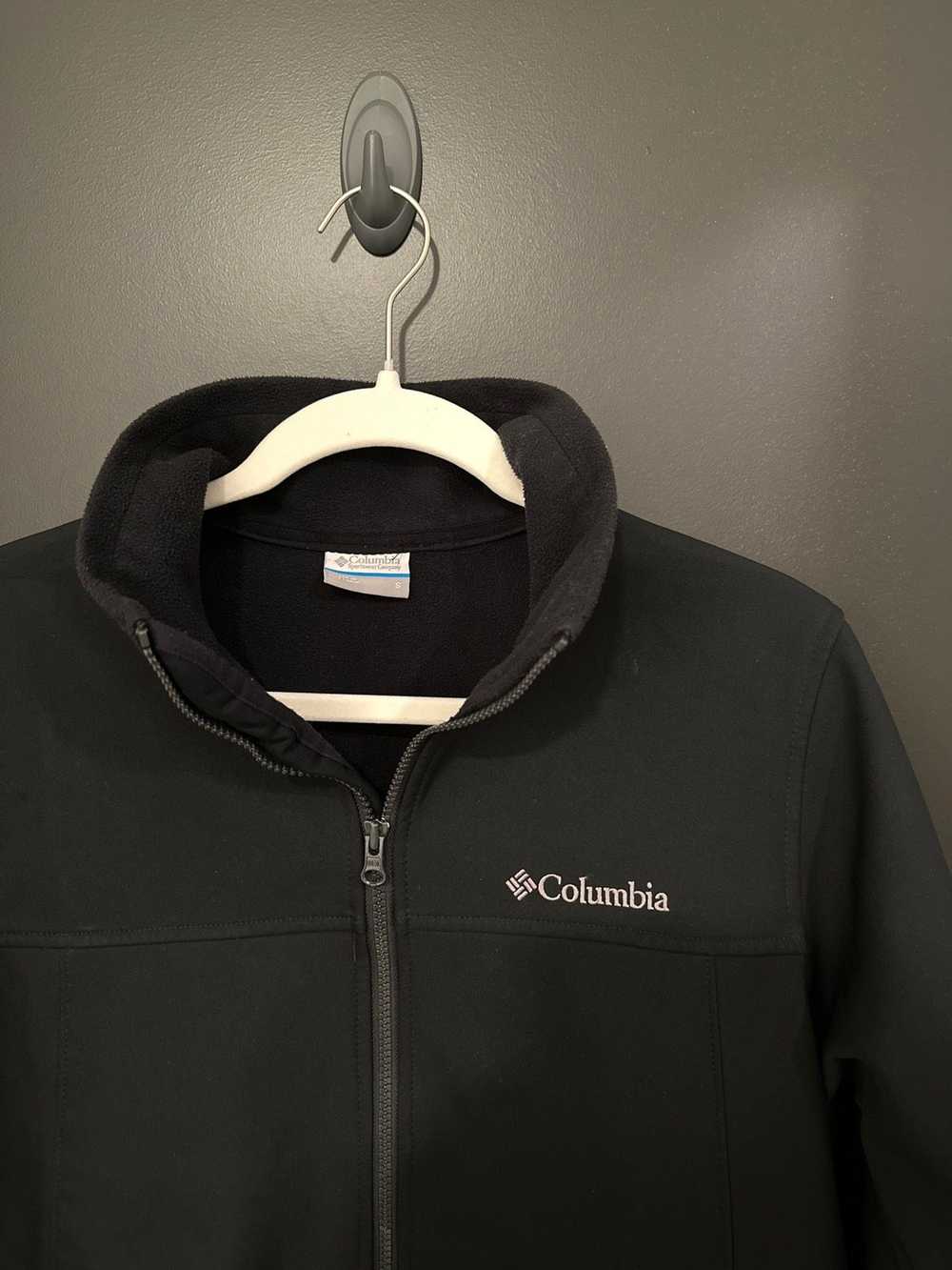 Columbia Columbia Water Resistant Zip Up Fleece i… - image 2