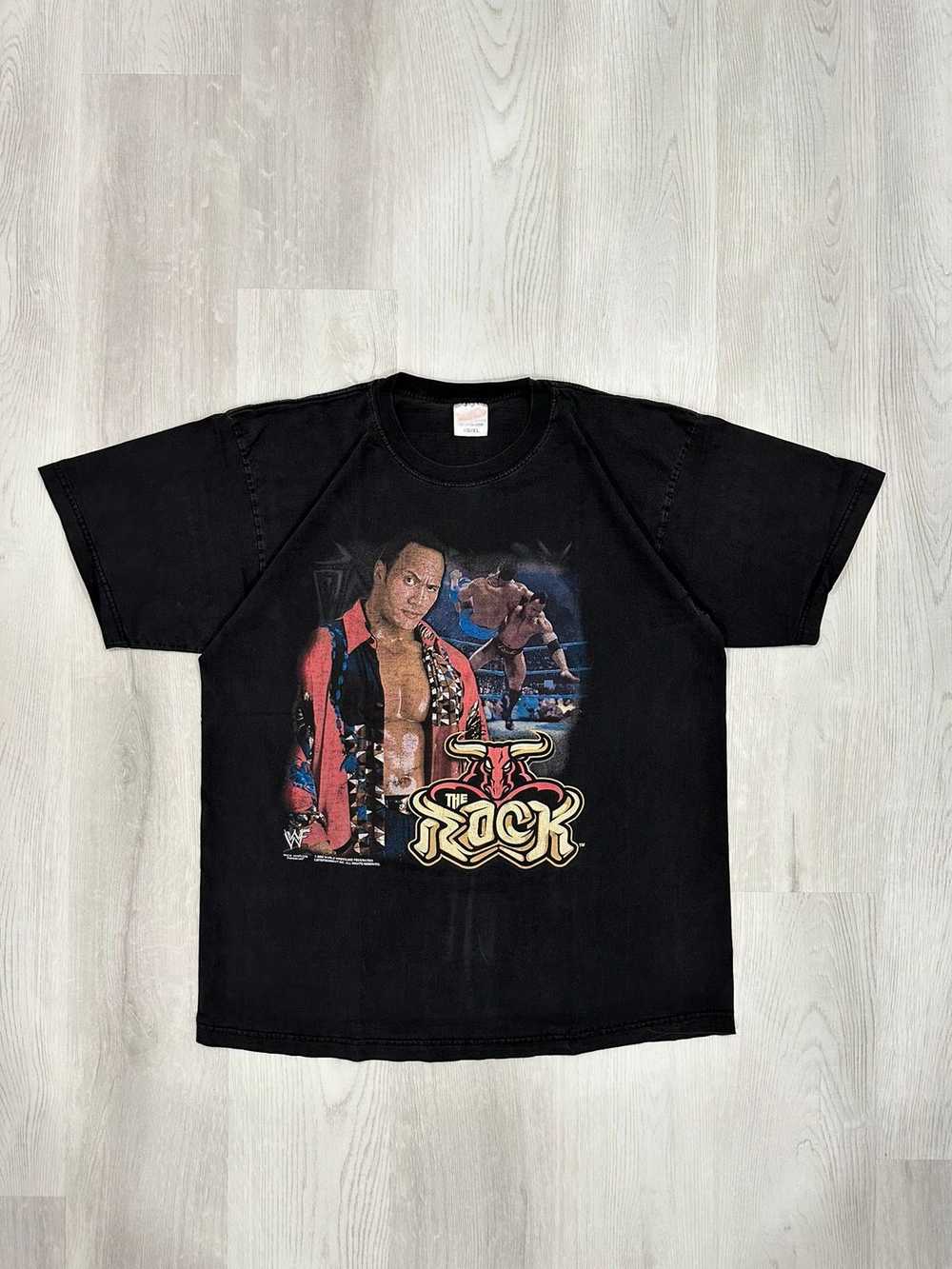 Vintage 2000S WWE THE ROCK TEE - image 1