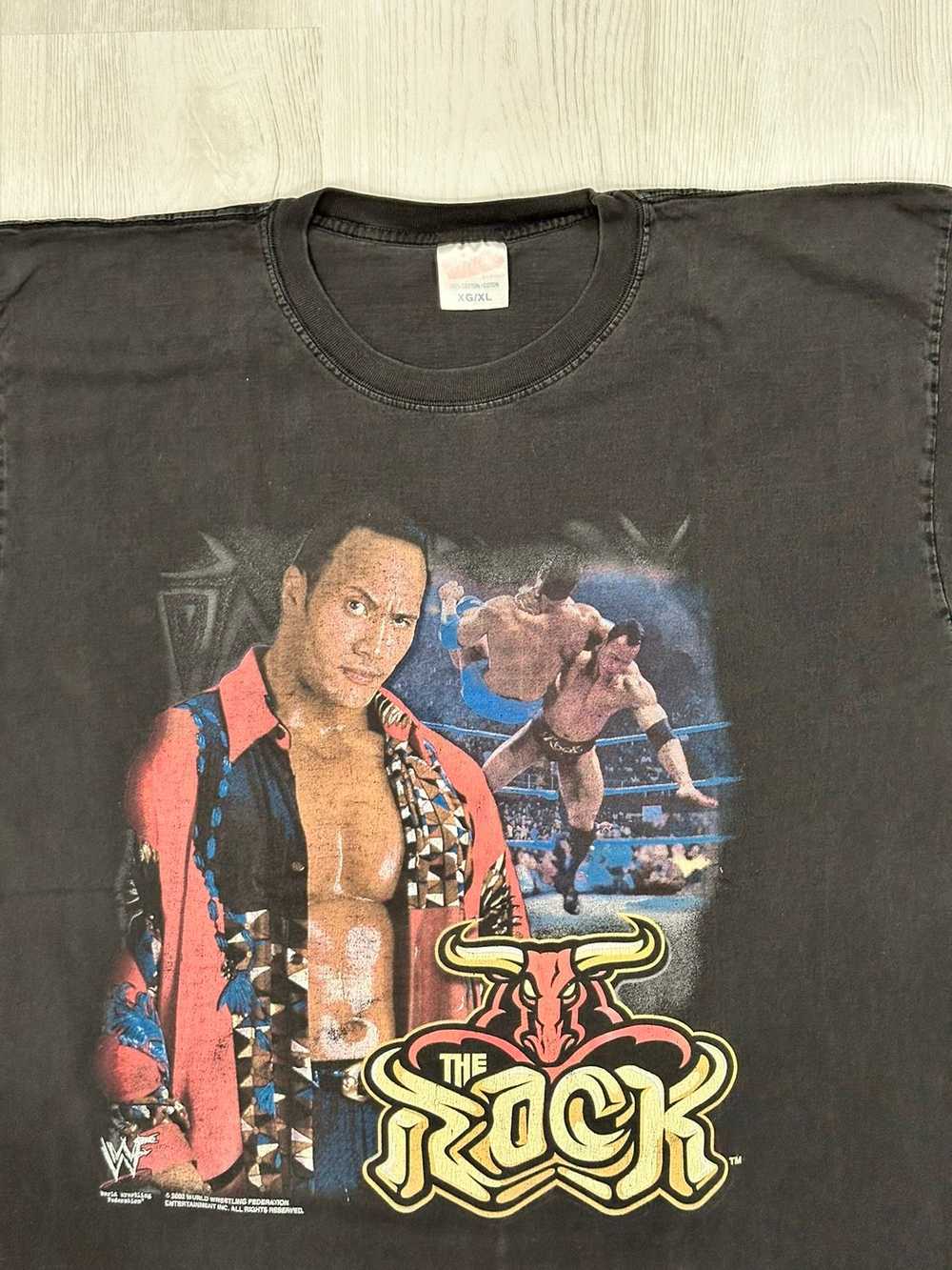 Vintage 2000S WWE THE ROCK TEE - image 2