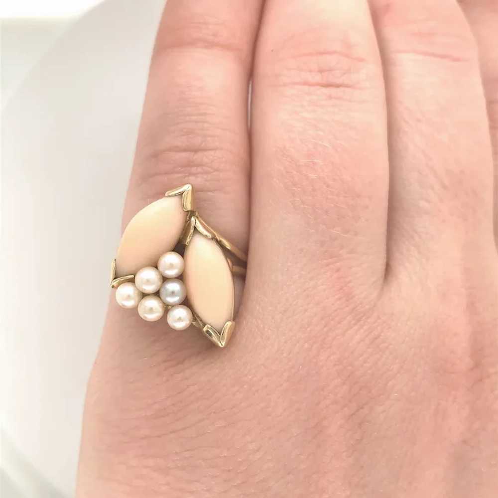 14K Gold Coral Ring with Akoya Pearls - image 6