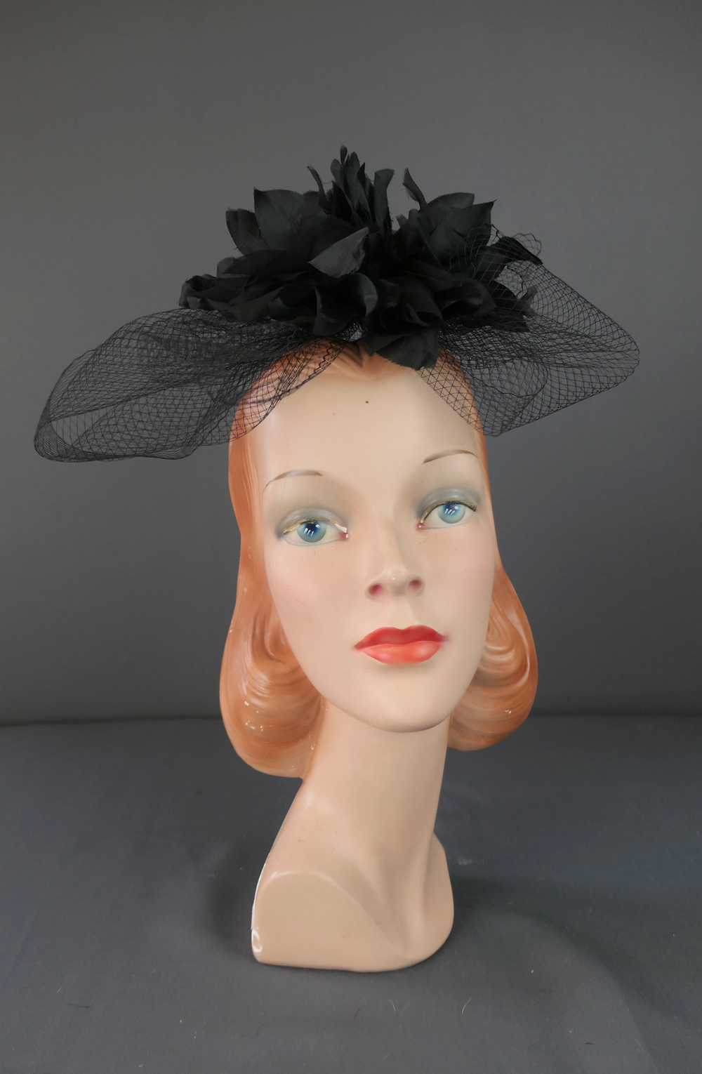 Vintage Black Flower & Net Loops Fascinator Hat 1… - image 1
