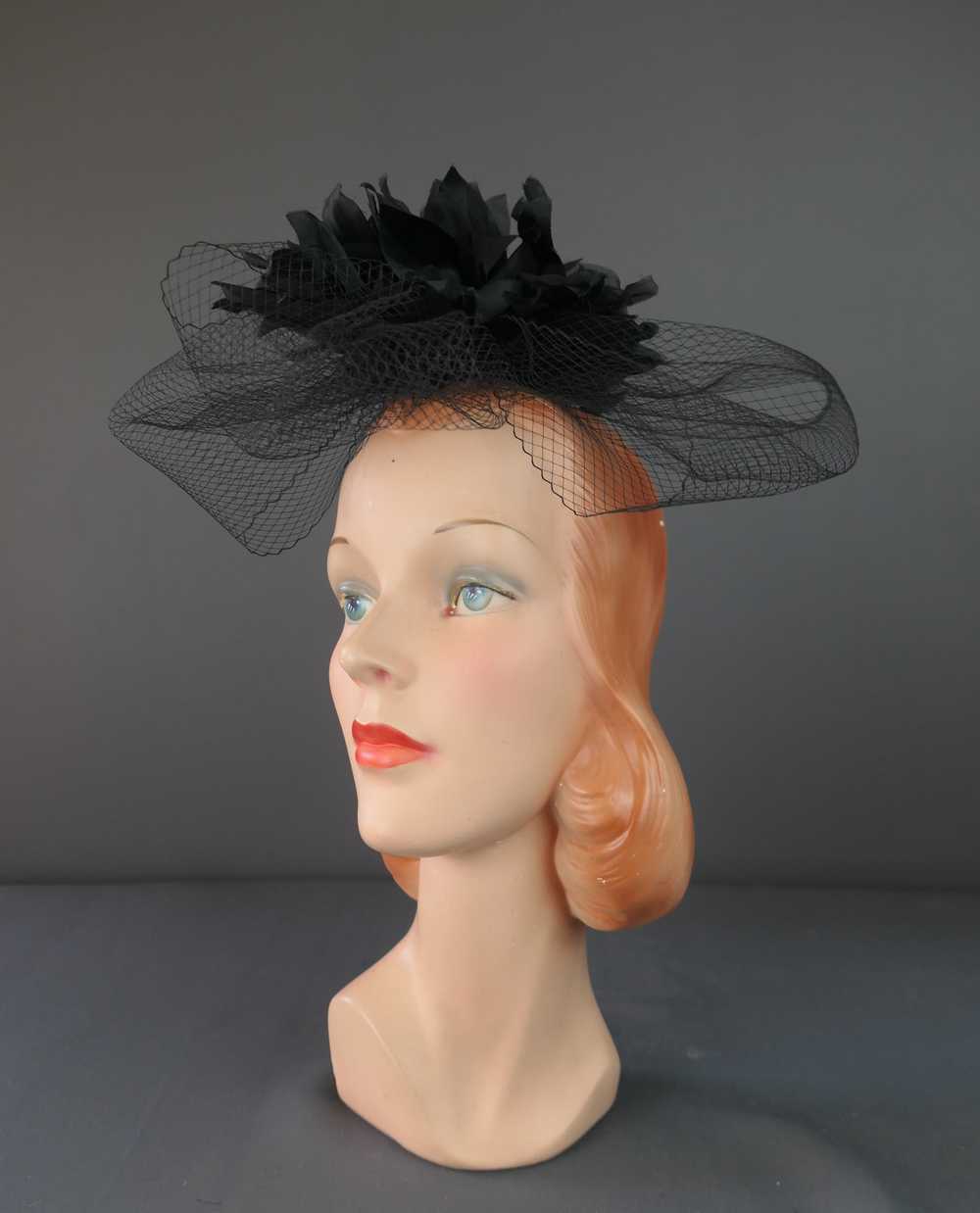 Vintage Black Flower & Net Loops Fascinator Hat 1… - image 2