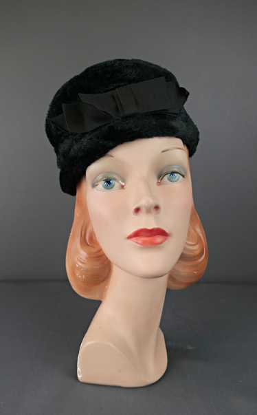 Vintage Black Fake Faux Fur Hat, 1960s, 21 inch he