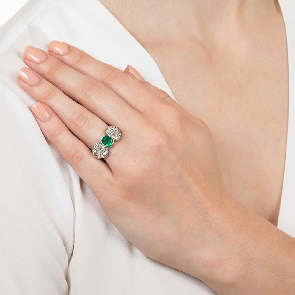 Art Deco Emerald and Diamond Bow Ring, GIA -F1 - image 5