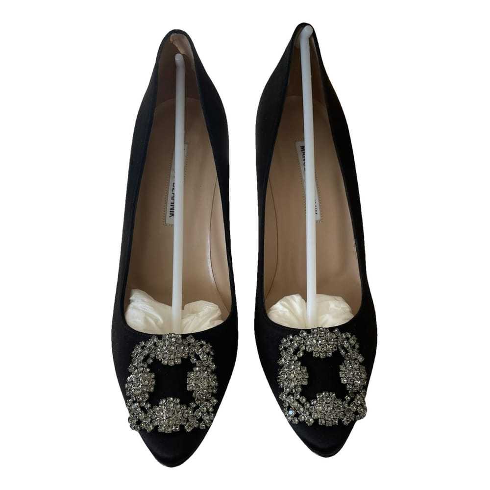 Manolo Blahnik Hangisi velvet heels - image 1