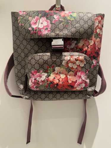 Gucci Gg Blooms Print Canvas Buckle Backpack - Gem