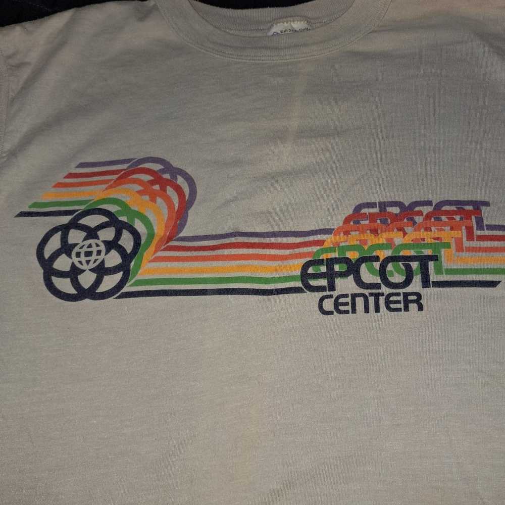 1982 men's Walt Disney World Epcot Center crop to… - image 2
