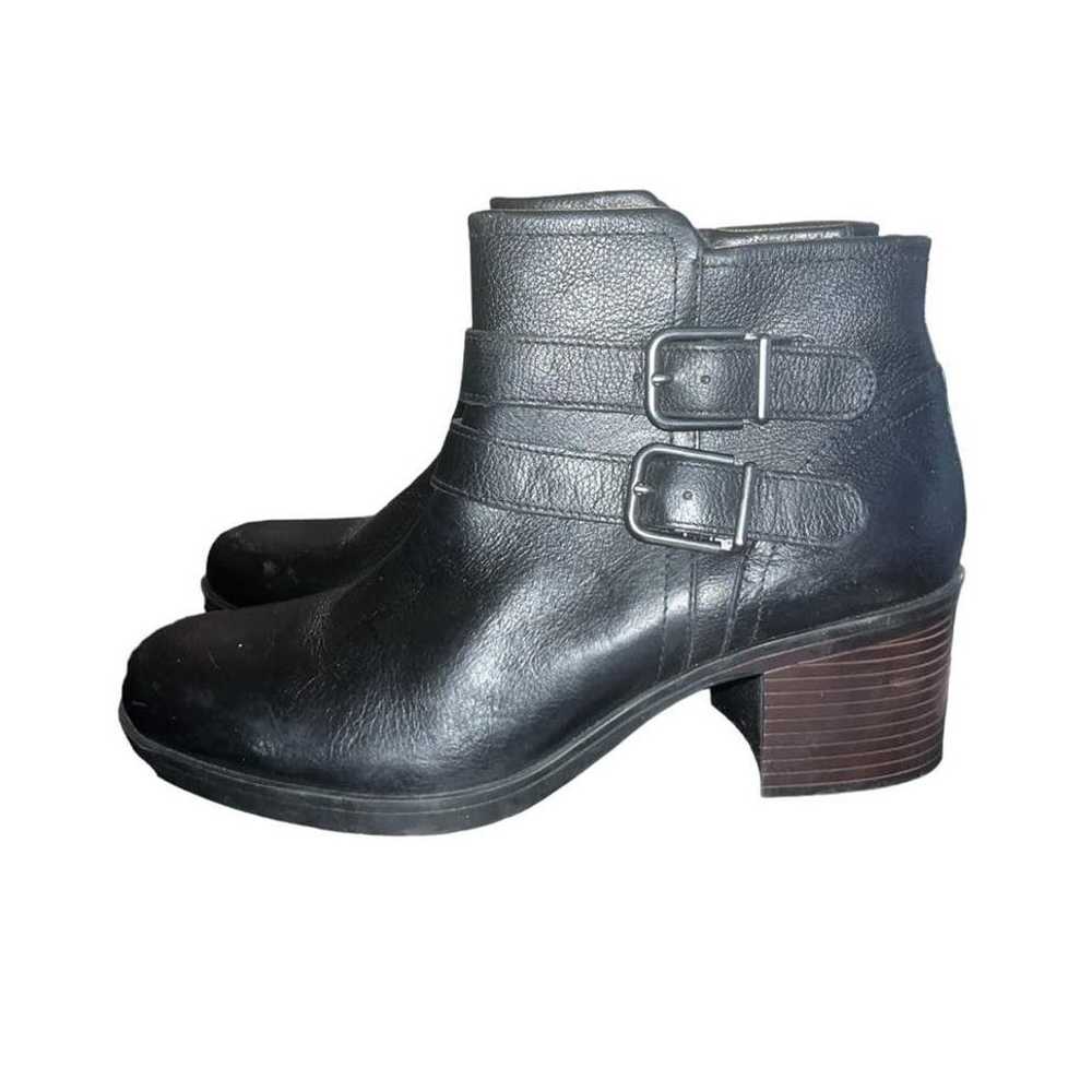 NWOT Clarks Hollis Pearl Womens Boots- Black Leat… - image 1