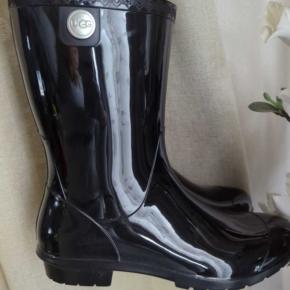 UGG Rain Boots BLK size 10 - image 7