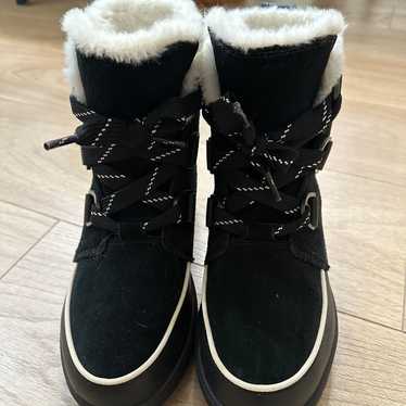 Sorel waterproof snow boots
