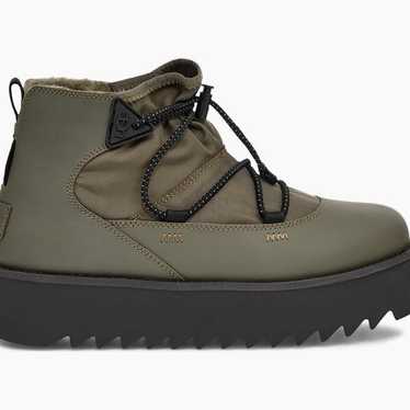 Ugg Classic Rising Toggle Boots