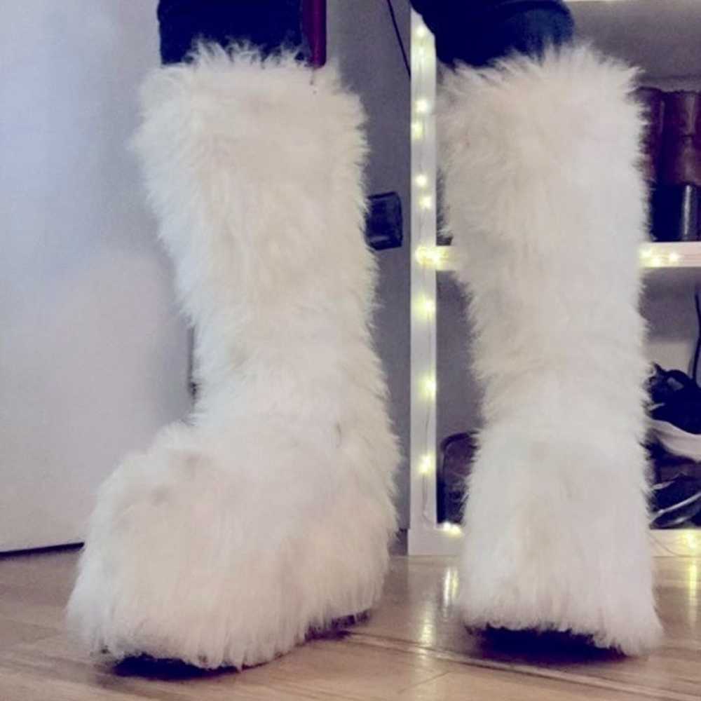 ❤️ellie chunky heel platform furry Boots❤️Size 7 - image 5