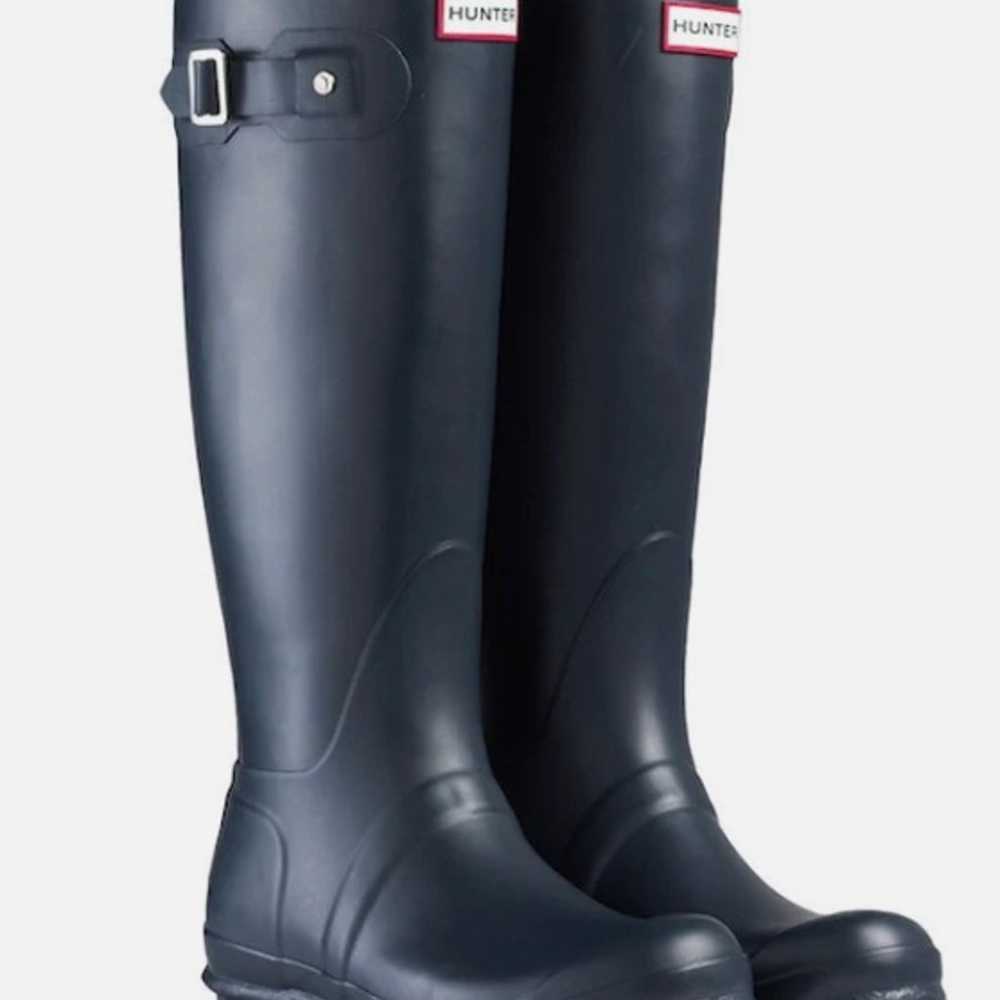 Hunter Navy Blue Original Tall Rain Boot size 7 - image 1