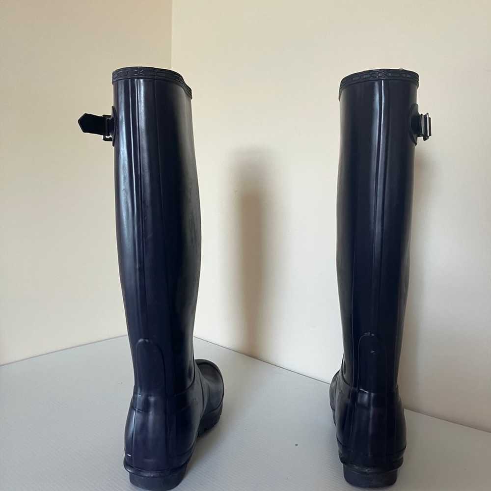 Hunter Navy Blue Original Tall Rain Boot size 7 - image 3